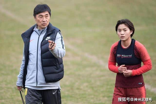乐玩体育联系服务